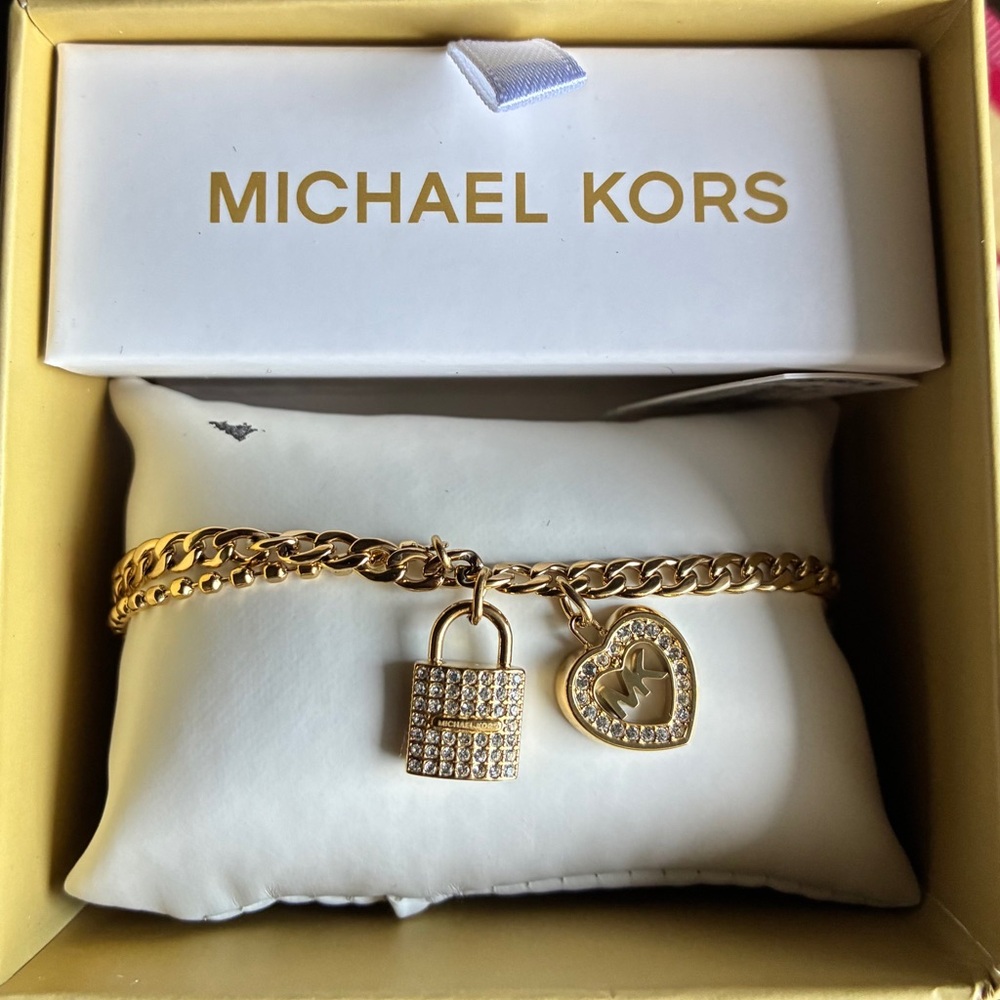 MICHAEL KORS Bracelet,Michael Kors Gold Bracelet. - Picture 7 of 9
